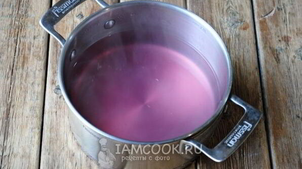 компот из яблок и вишни