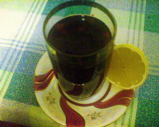 Компотик из свежезамороженных ягод с лимоном