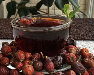 Очень вкусный компот из шиповника в мультиварке