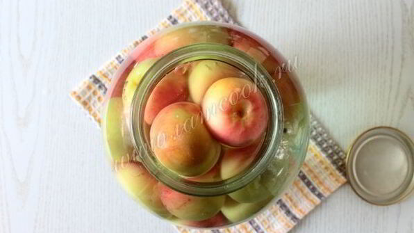 яблочный компот на зиму