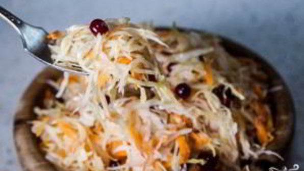 квашеная капуста с клюквой