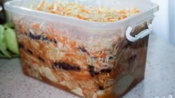 квашеная капуста с клюквой