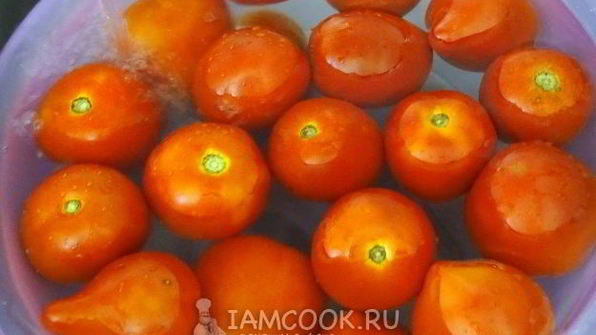 квашеные помидоры в банках