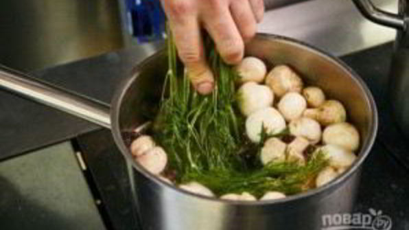 быстрые маринованные шампиньоны горячим способом