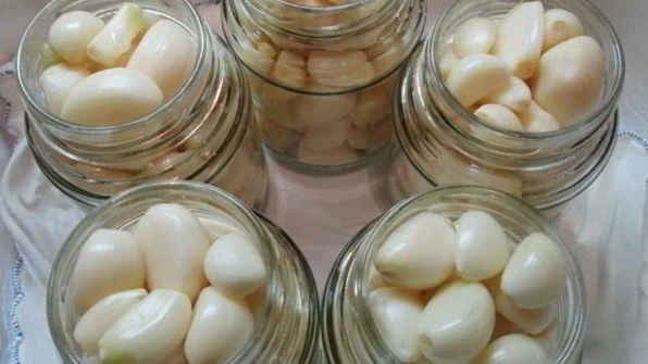 чеснок маринованный