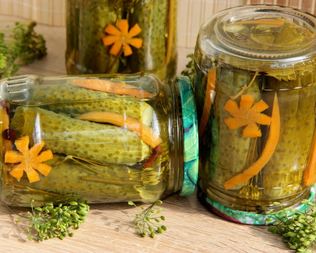 Маринованная морковь