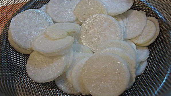 дайкон маринованный