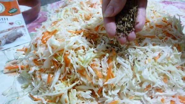 капуста быстрая, маринованная за 1 день