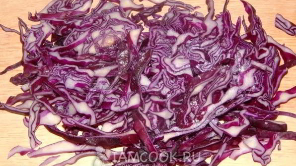 капуста краснокочанная, маринованная на зиму