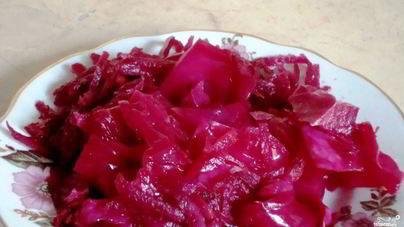 Капуста маринованная острая со свеклой