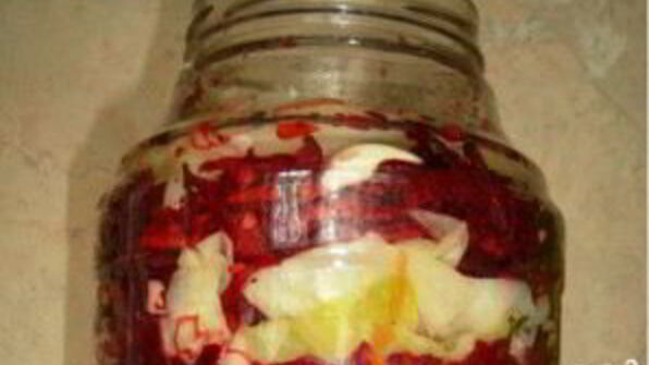 капуста маринованная острая со свеклой