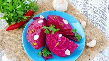 Капуста, маринованная по-грузински со свеклой