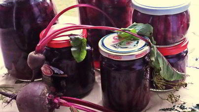 Маринование свекольных стебельков