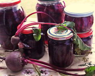 Маринование свекольных стебельков