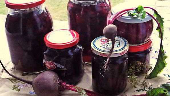 маринование свекольных стебельков
