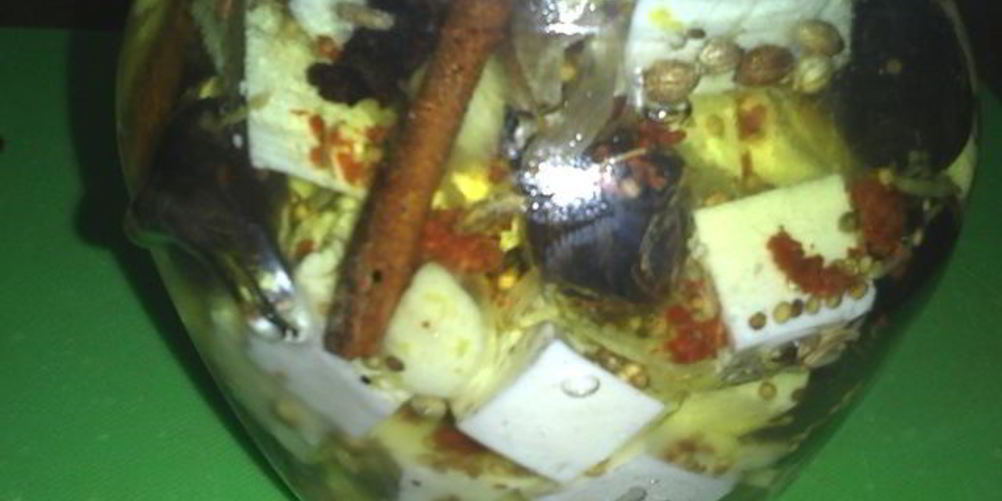 Рецепт маринованная брынза с оливками