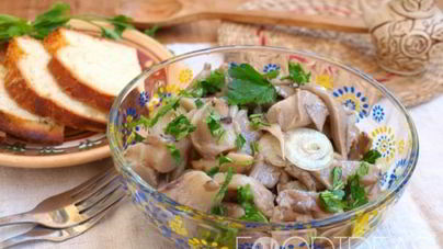 Маринованное вешенки