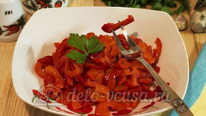 Маринованный болгарский перец в масле с чесноком