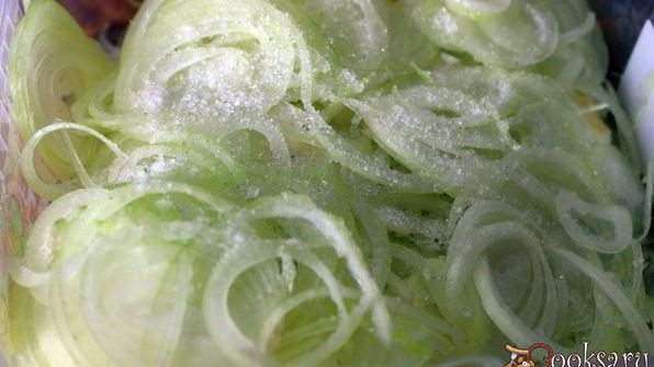 маринованный лук к мясу