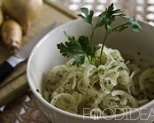 Маринованный лук к шашлыку