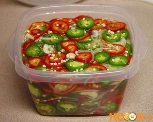 Маринованный острый перец
