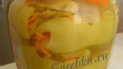 Маринованный перец с морковью