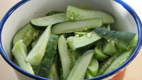 маринованные огурцы с перцем