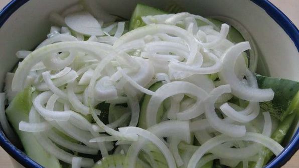 маринованные огурцы с перцем