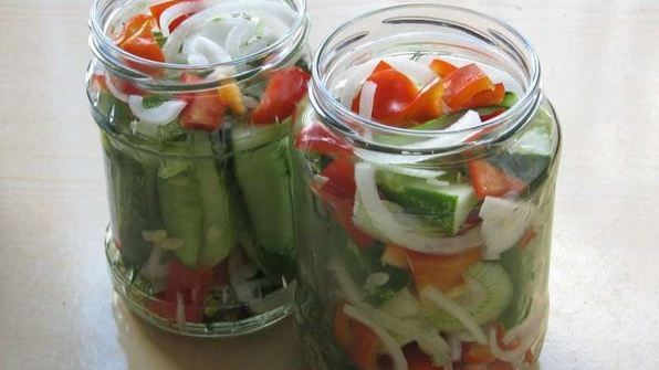 маринованные огурцы с перцем