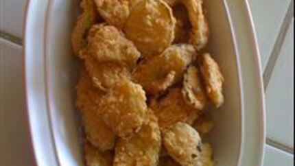 Маринованные огурцы во фритюре