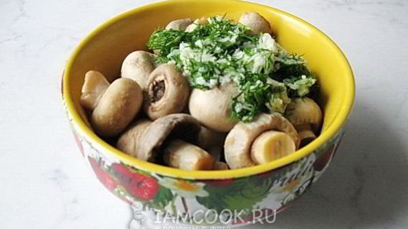 маринованные шампиньоны с укропом и чесноком