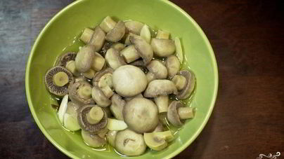 Маринованные шампиньоны