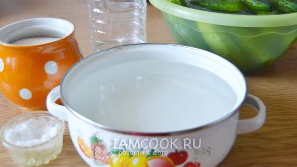 огурцы маринованные по-болгарски