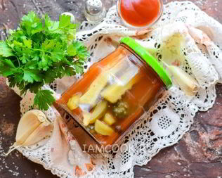 Огурцы с томатным соусом на зиму