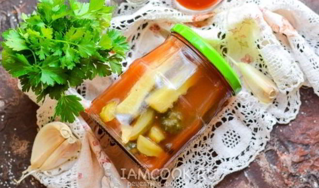 Огурцы с томатным соусом на зиму