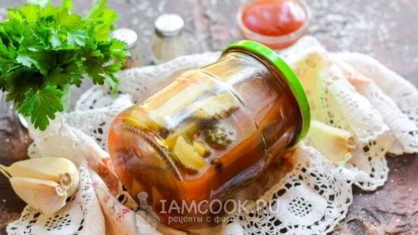 огурцы с томатным соусом на зиму