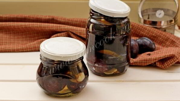 слива с чесноком на зиму