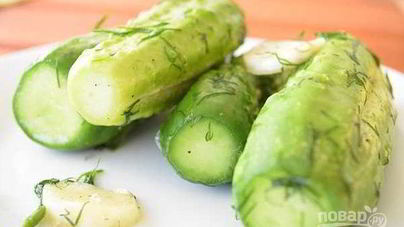 Малосольные огурцы