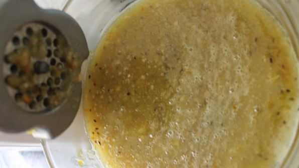 варенье из крыжовника с грецким орехом и апельсином