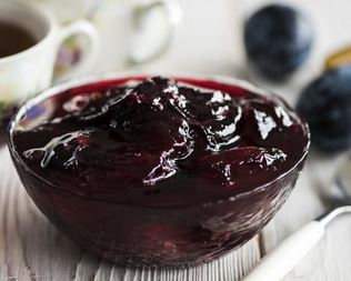 Варенье из сливы с косточкой