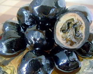 Варенье из зеленых грецких орехов