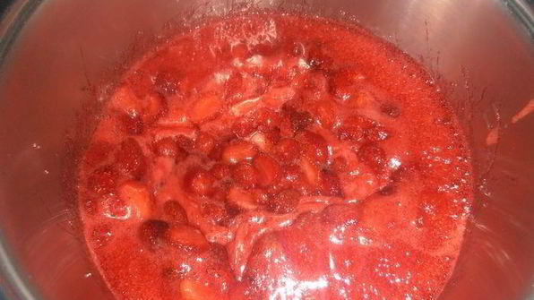 варенье клубника в шоколаде