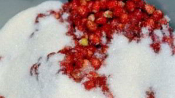 земляничное варенье в мультиварке