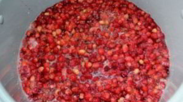 земляничное варенье в мультиварке