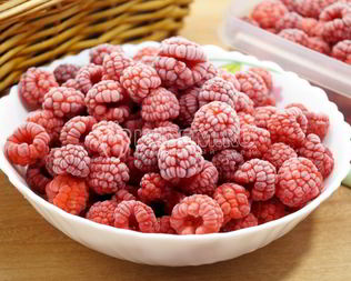 Заморозка малины на зиму