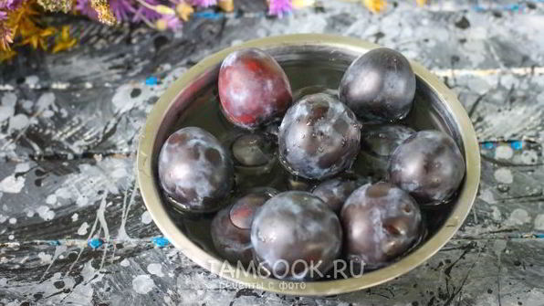 заморозка слив на зиму