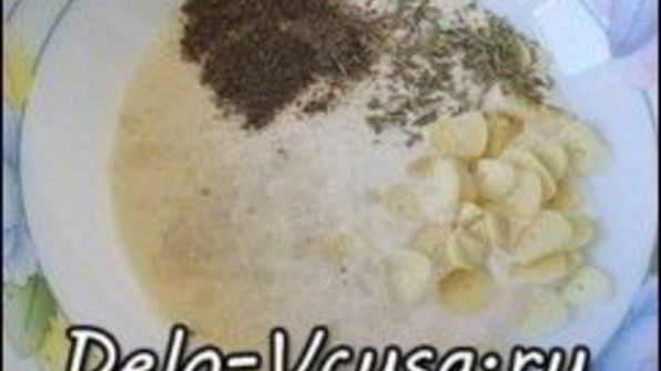 бендерики со сметаной и чесноком запеченные в духовке