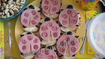 Бутерброд Божья коровка