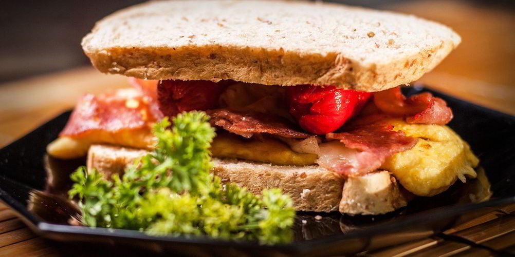 Рецепт бутерброд с сосиской