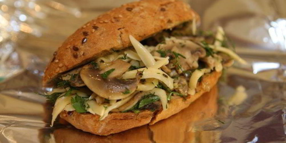 Рецепт бутерброд-ссобойка с грибами и сыром